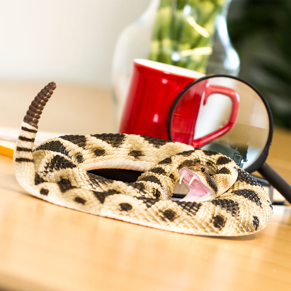 Safari Ltd Eastern Diamondback Rattlesnake XL