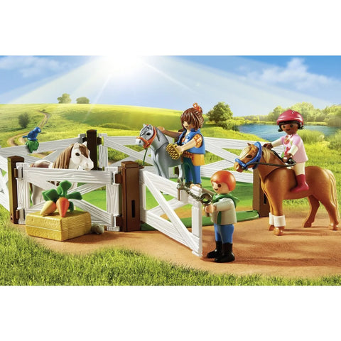 Playmobil Country Pony Farm