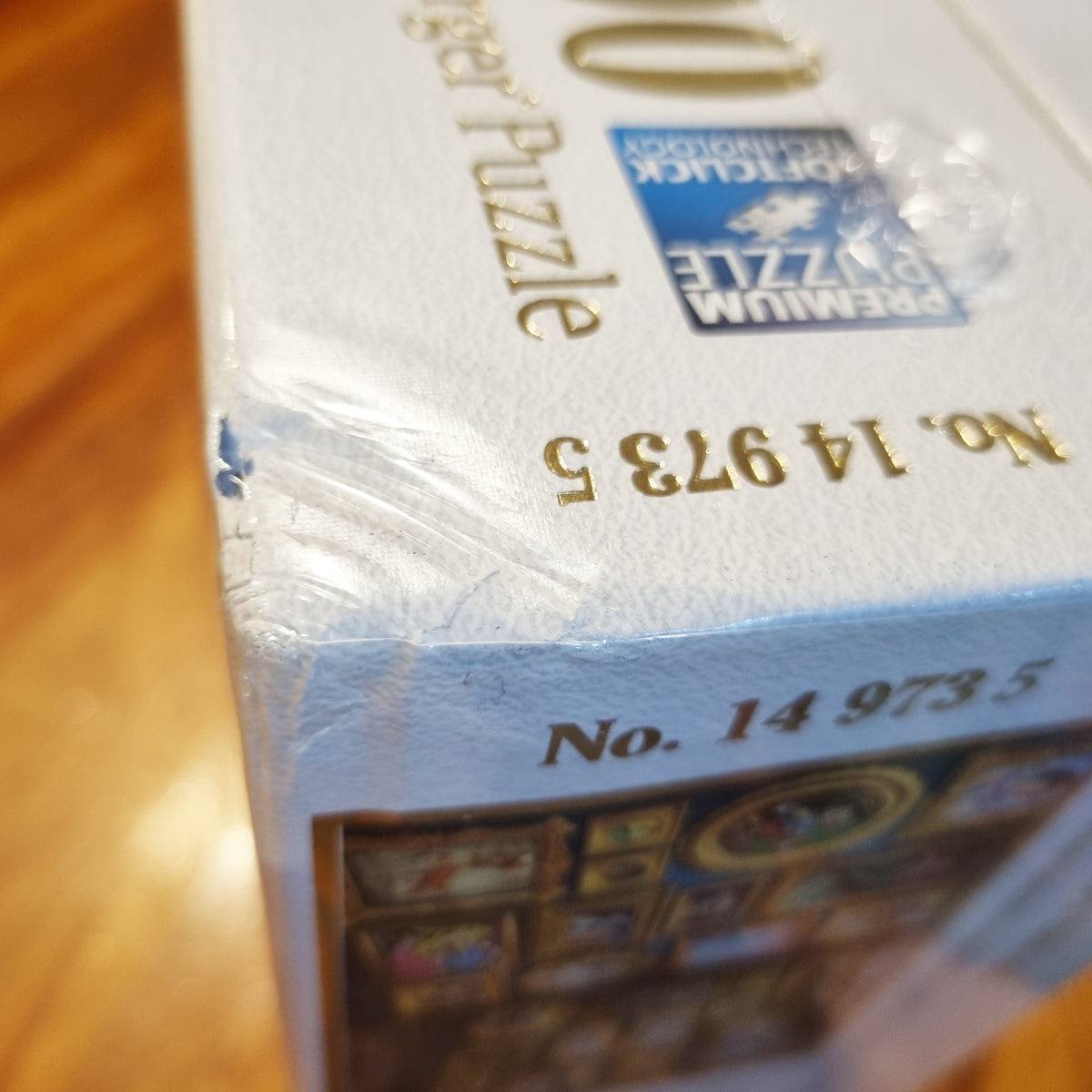 Ravensburger Disney Museum 9000pc Puzzle - Damaged Box