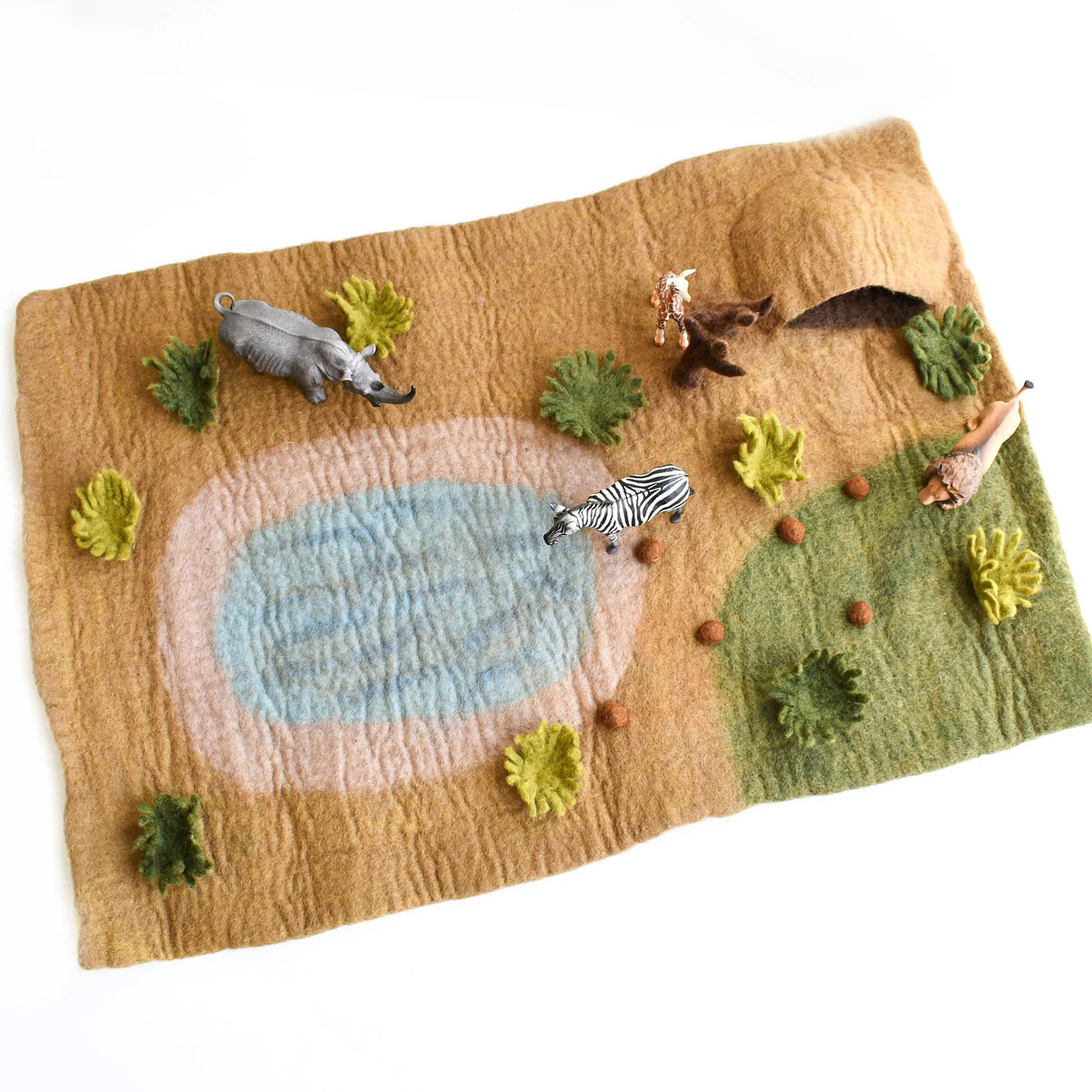 Tara Treasures: Safari Play Mat Playscape Large – Animal