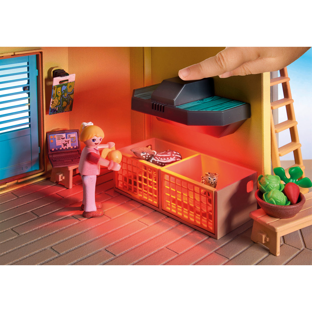 Playmobil Wiltopia: Animal Care Station