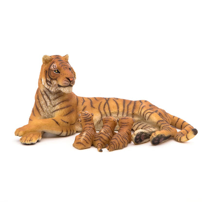 Papo Lying Tigress Nursing