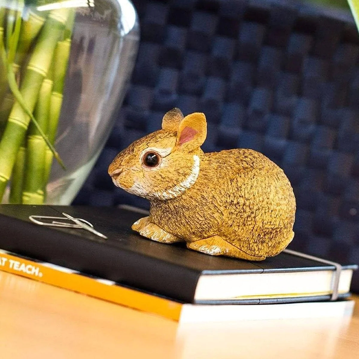 Safari Ltd Eastern Cottontail Rabbit Baby XL