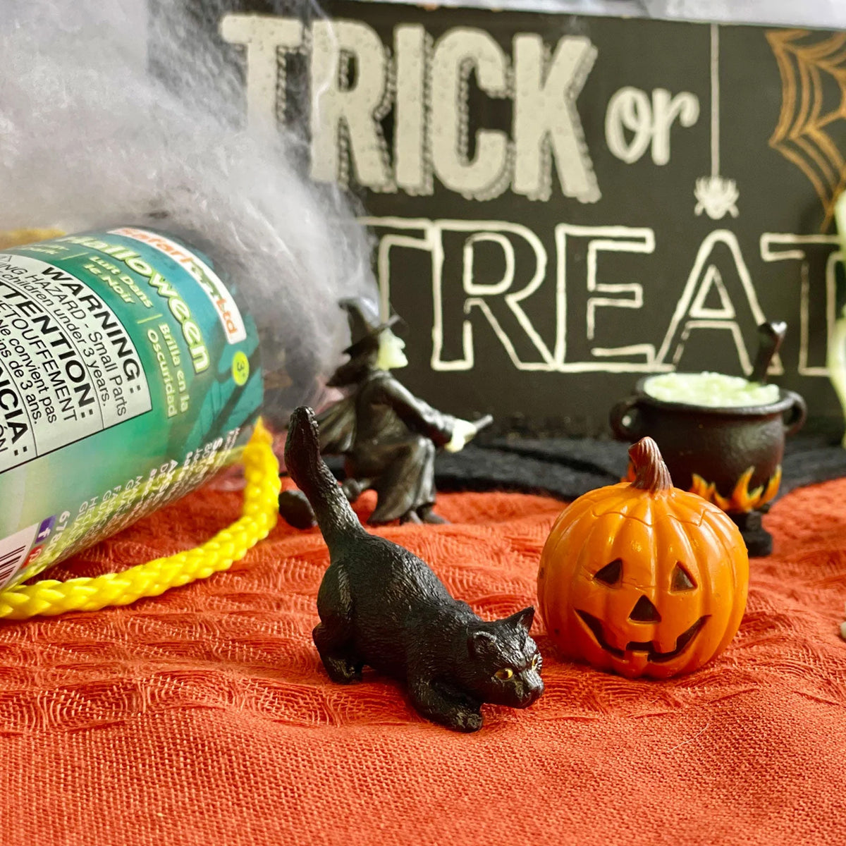 Safari Ltd Glow-in-the-Dark Halloween Designer Toob