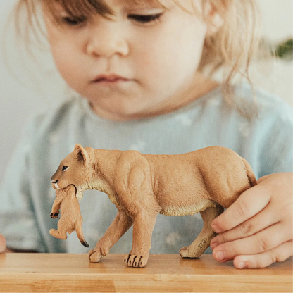 Safari Ltd Lioness With Cub
