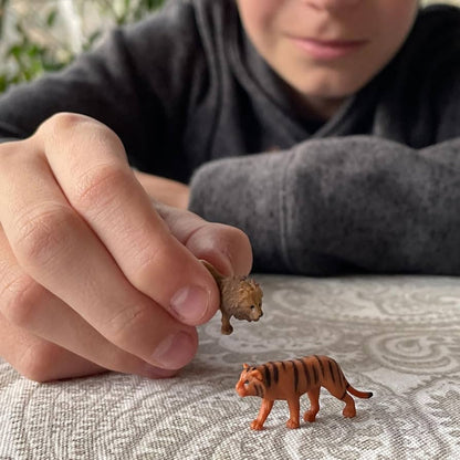 Safari Ltd Good Luck Mini Siberian Tigers