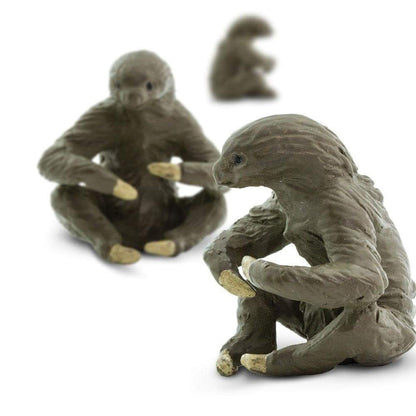 Safari Ltd Good Luck Mini Sloth