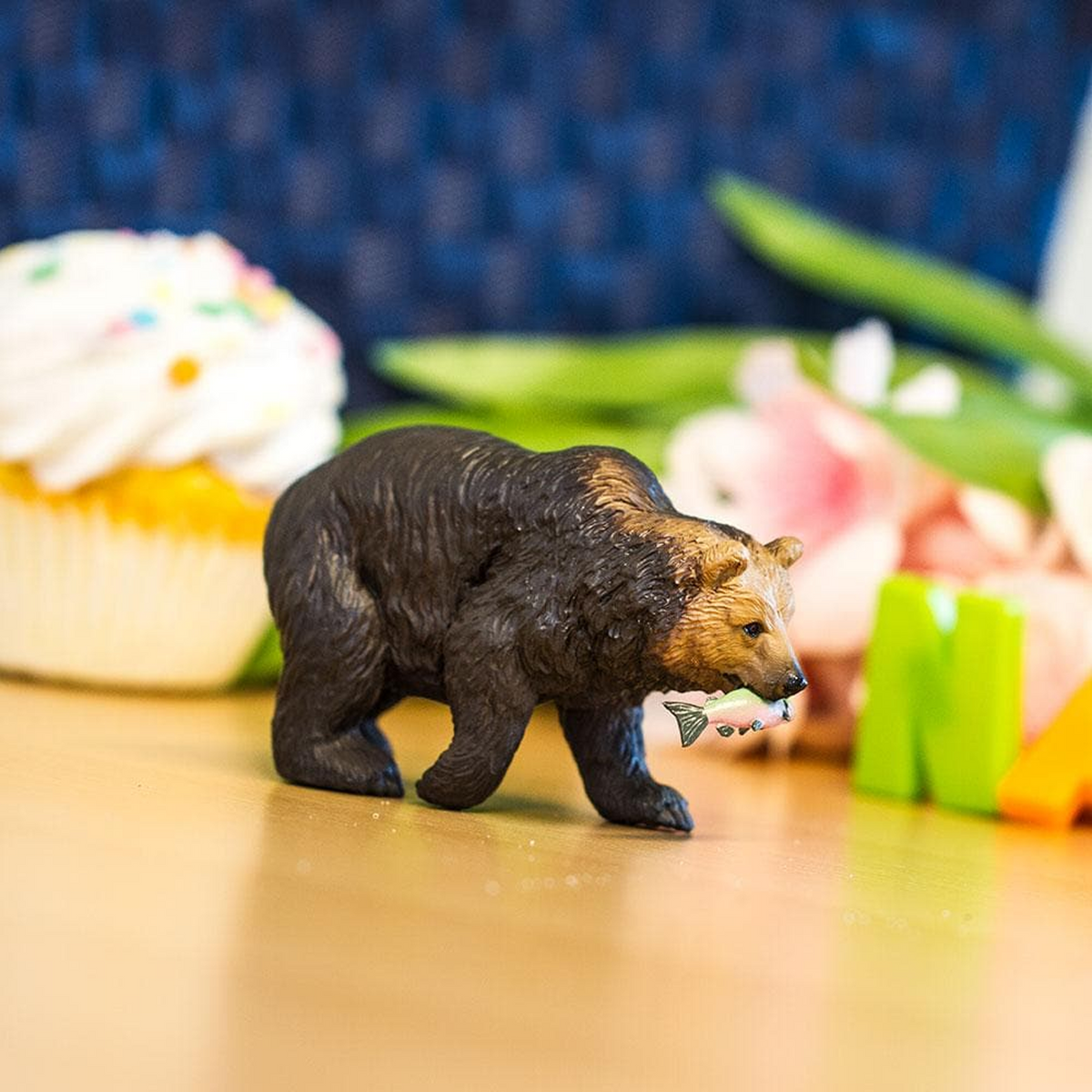Safari Ltd Grizzly Bear