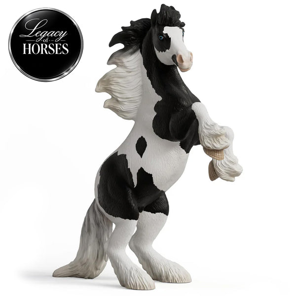 Schleich Legacy of Horses: Thunder the Tinker Gelding 1:12