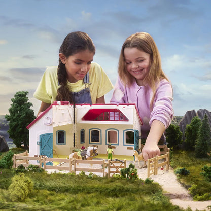 Schleich Little Horseshoe Open Stable