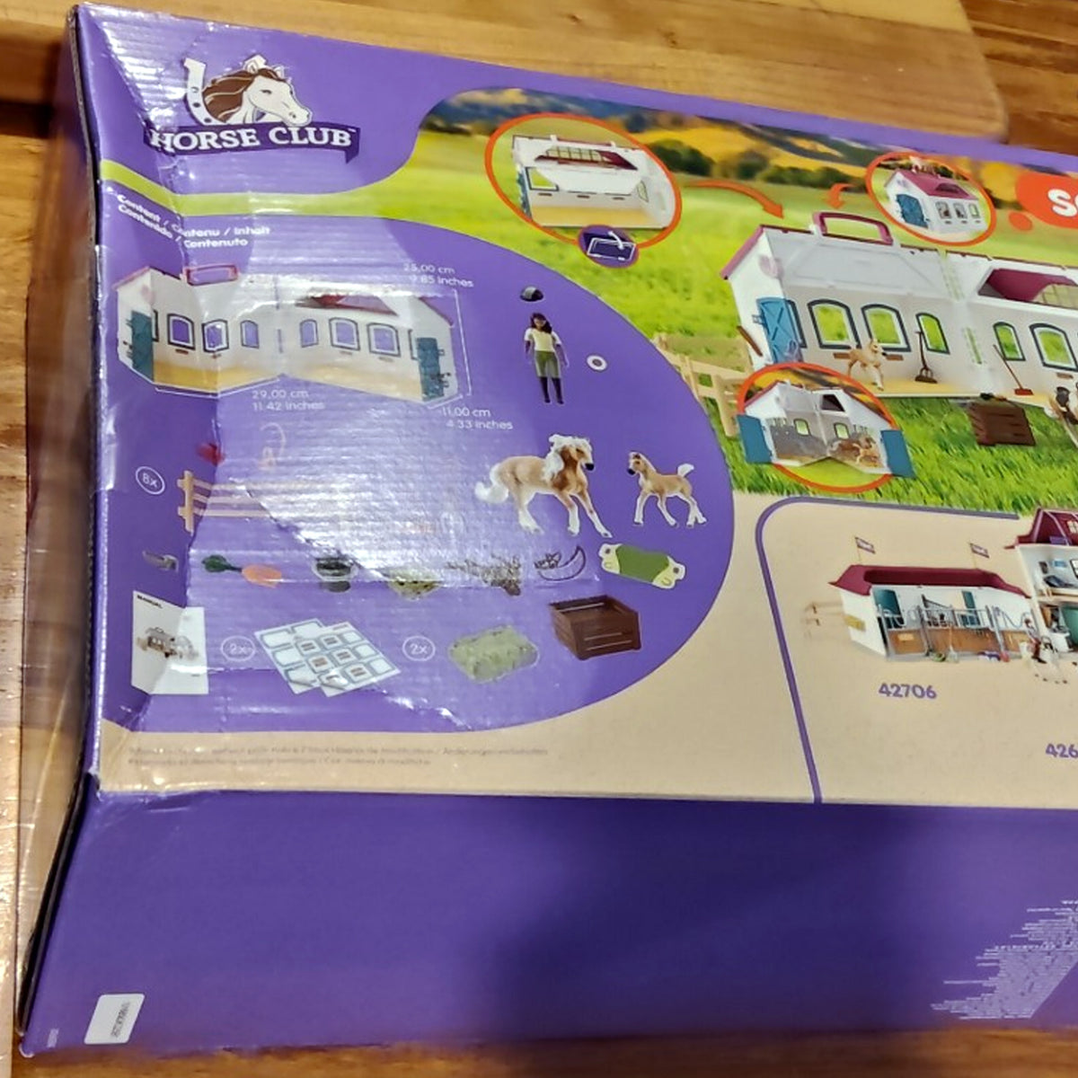 Schleich Little Horseshoe Open Stable - Damaged Box