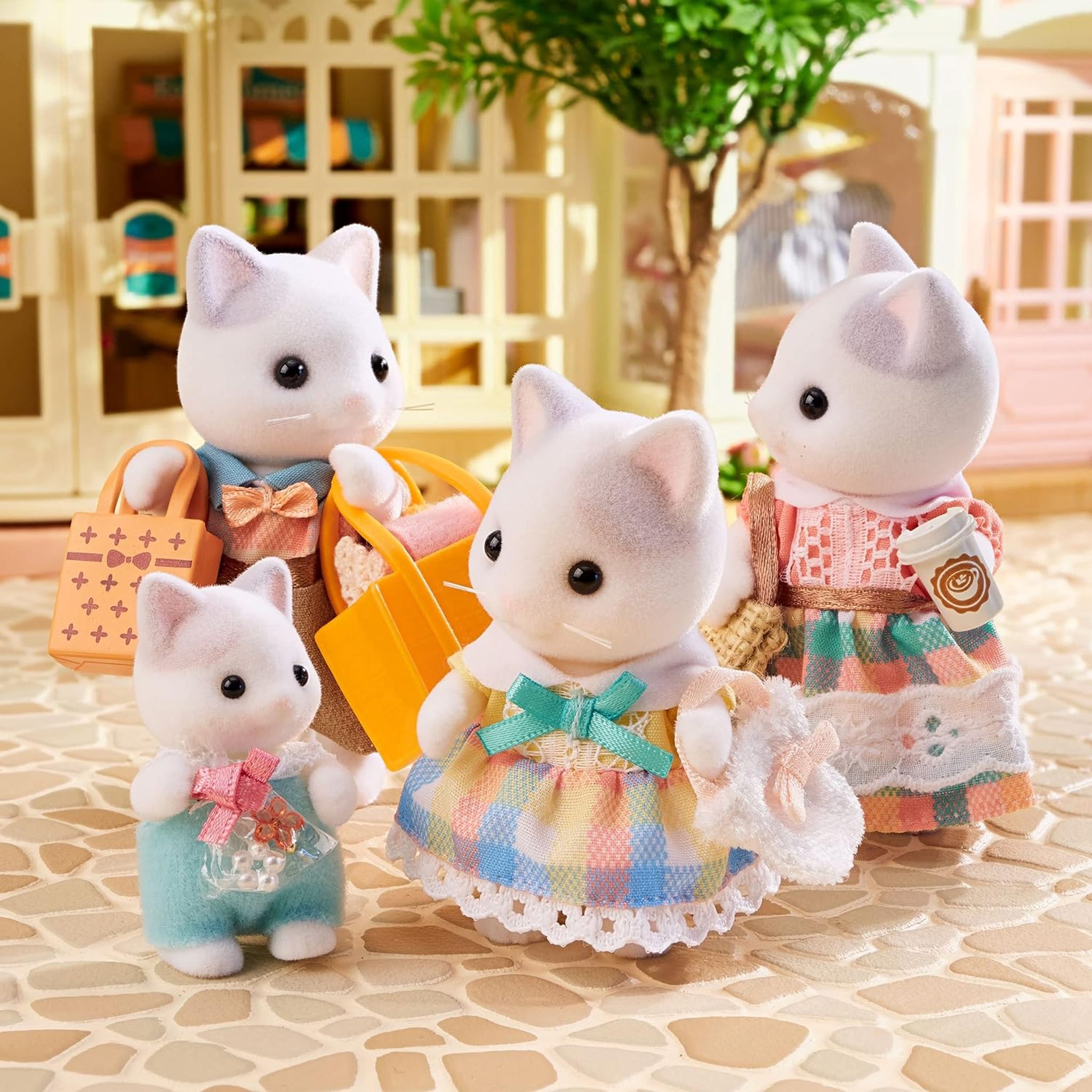 Sylvanian Families Latte Cat Family Animal Kingdoms Toy Store Sylvanian Families Latte Cat Family Animal Kingdoms Toy Store