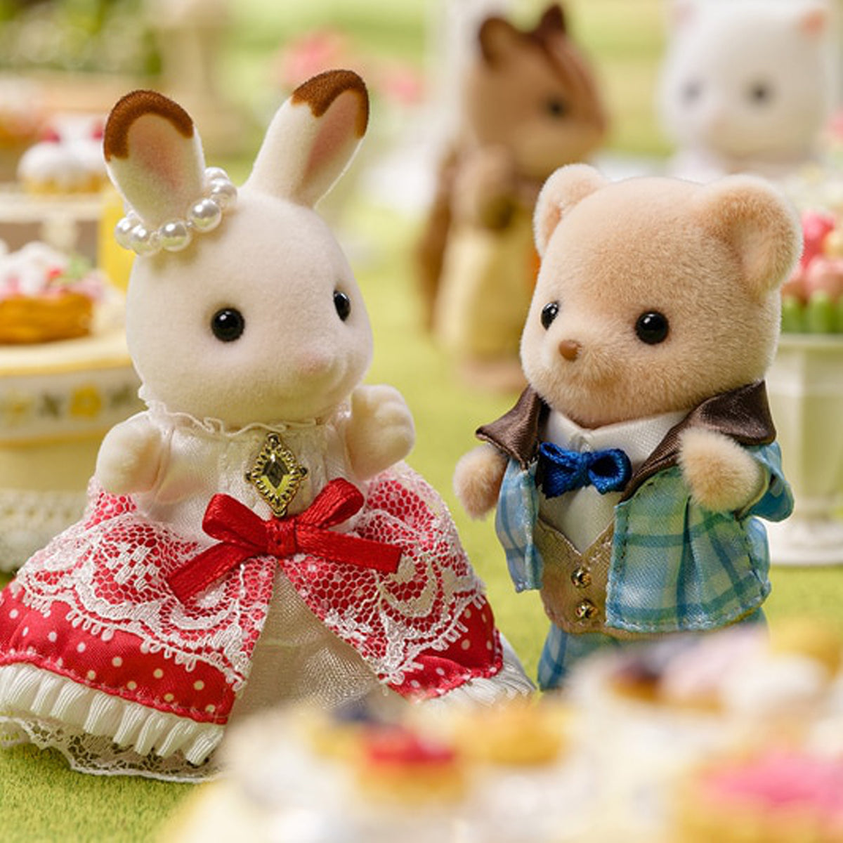 Sylvanian Families Anniversary Friends - Freya & Theo