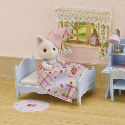 Sylvanian Families Floral Cat Girls Naptime Set