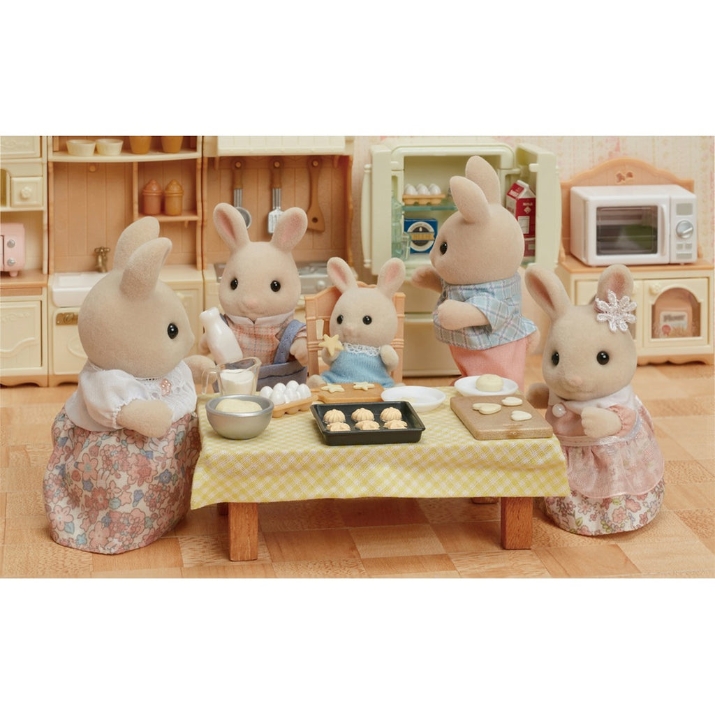 Sylvanian Families Milk Rabbit Family – Animal Kingdoms Toy Store
