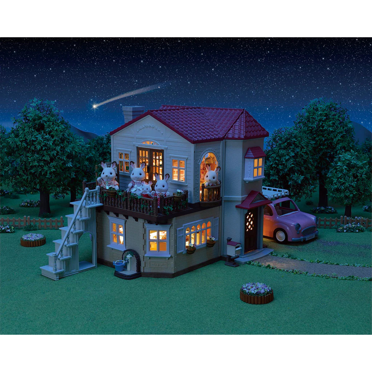 Sylvanian Families Red Roof Home Secret Attic Gift Set