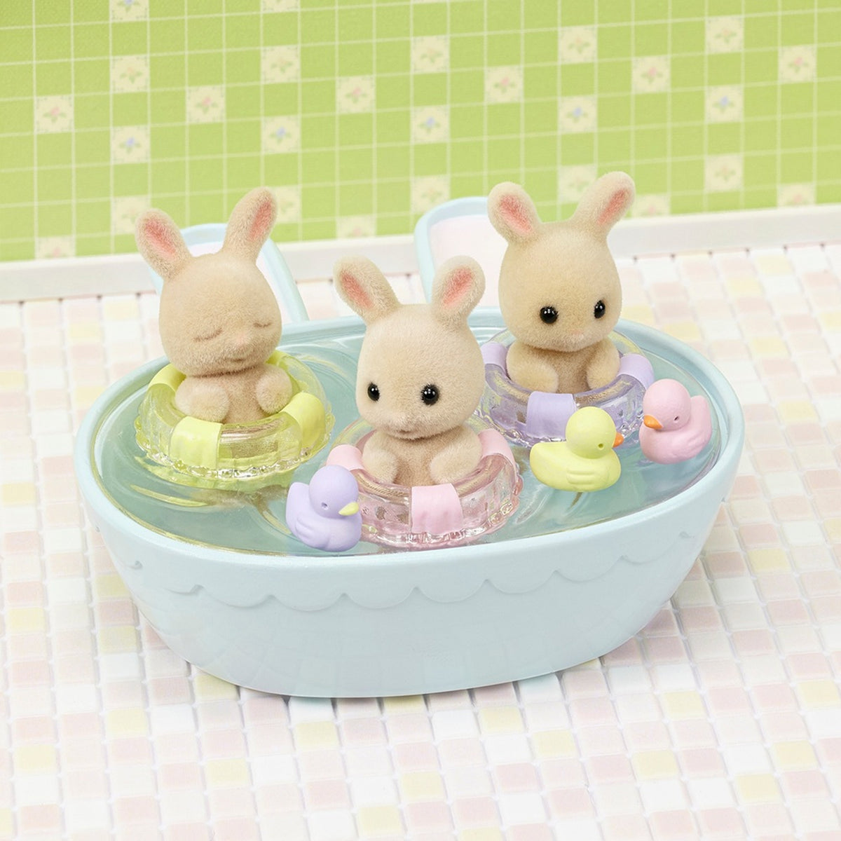 Sylvanian Families Triplets Baby Bathtime Set