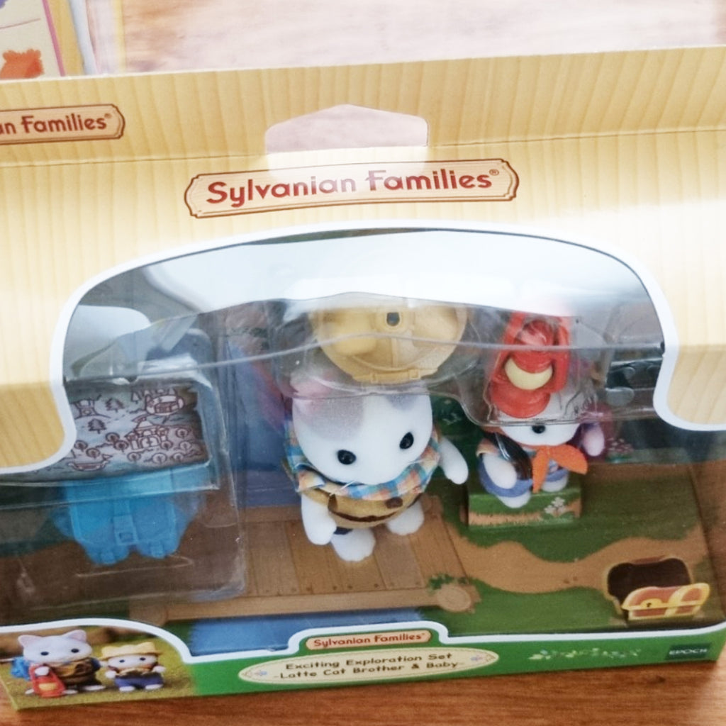 Sylvanian Families Exciting Exploration Set - Damaged Box – Animal ...