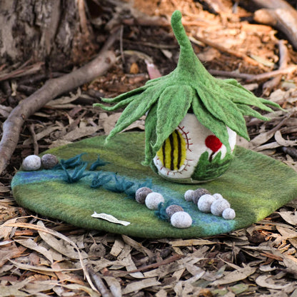 Tara Treasures: River Round Play Mat Playscape