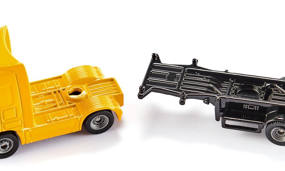 Siku 1:87 Mercedes Actros Silo Truck – Animal Kingdoms Toy Store