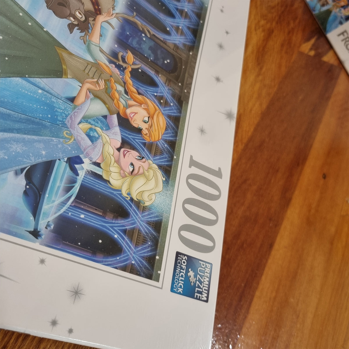 Ravensburger Disney Moments Frozen 1000pc - Damaged Box