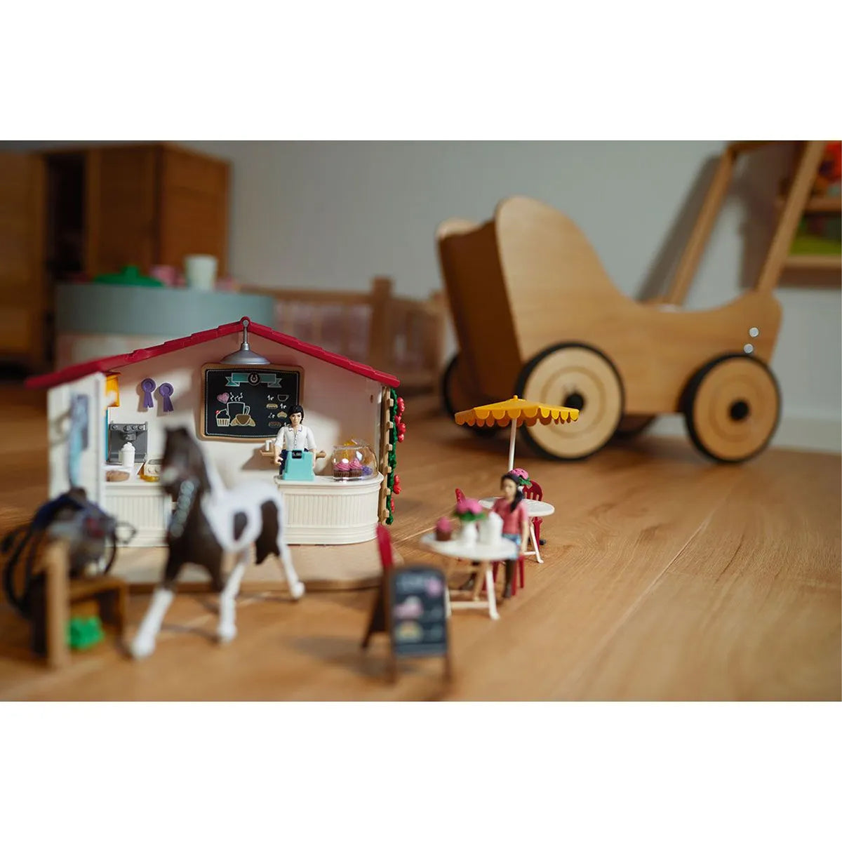 Schleich Rider Cafe