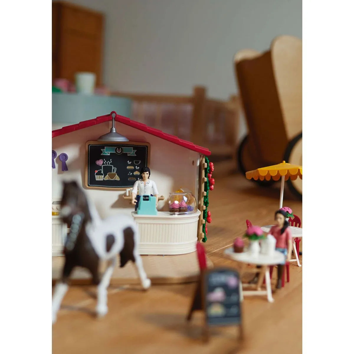 Schleich Rider Cafe