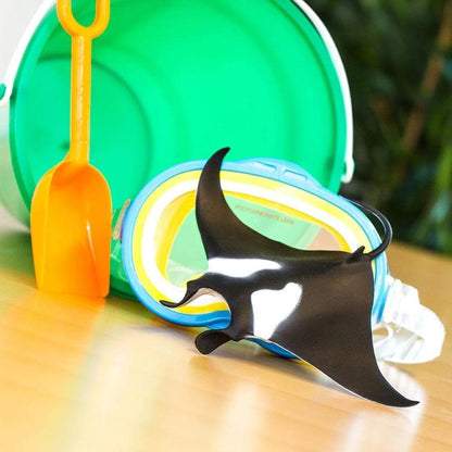 Safari Ltd Manta Ray Monterey Bay Aquarium-SAF211402-Animal Kingdoms Toy Store