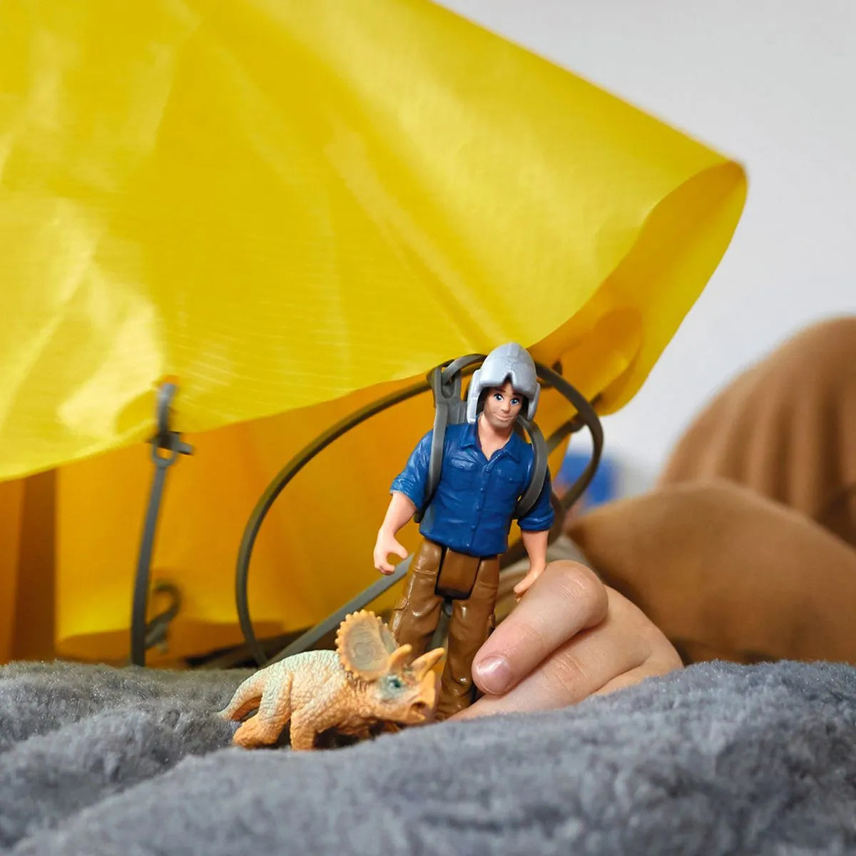 Schleich Parachute Rescue