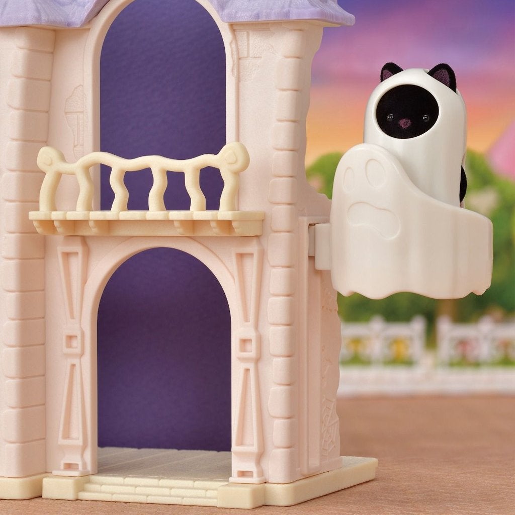 Sylvanian Families Spooky Surprise House-5542-Animal Kingdoms Toy Store