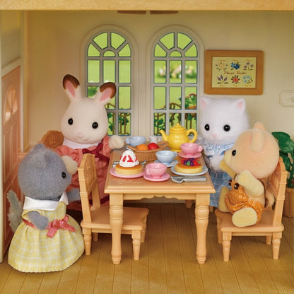 Sylvanian Families Courtyard Home Gift Set-5609-Animal Kingdoms Toy Store