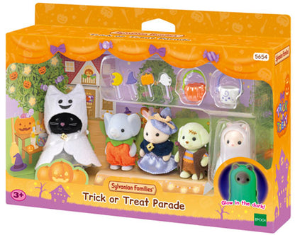 Sylvanian Families Trick or Treat Parade