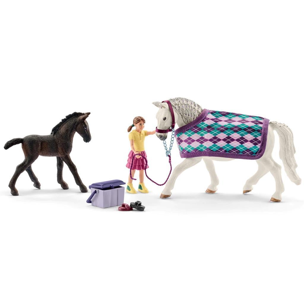 Schleich Lipizzaner Care Set Exclusive – Animal Kingdoms Toy Store